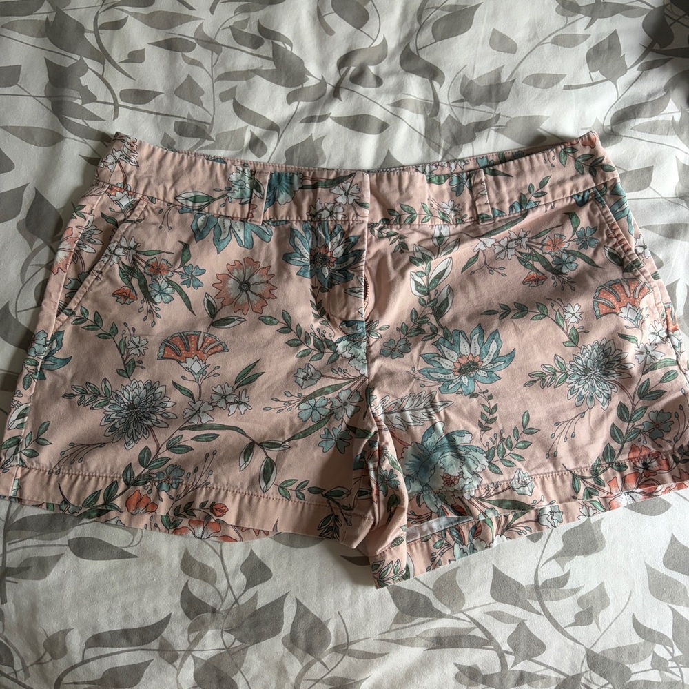 LOFT Pink Floral Cotton 4” Shorts